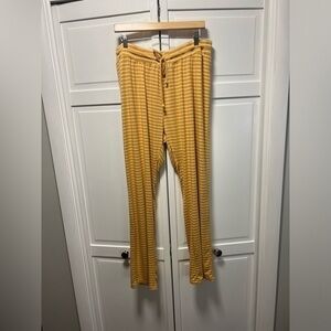 Evy’s Tree Lounge/ Pajama Pants Size Women’s XL Color Gold And White